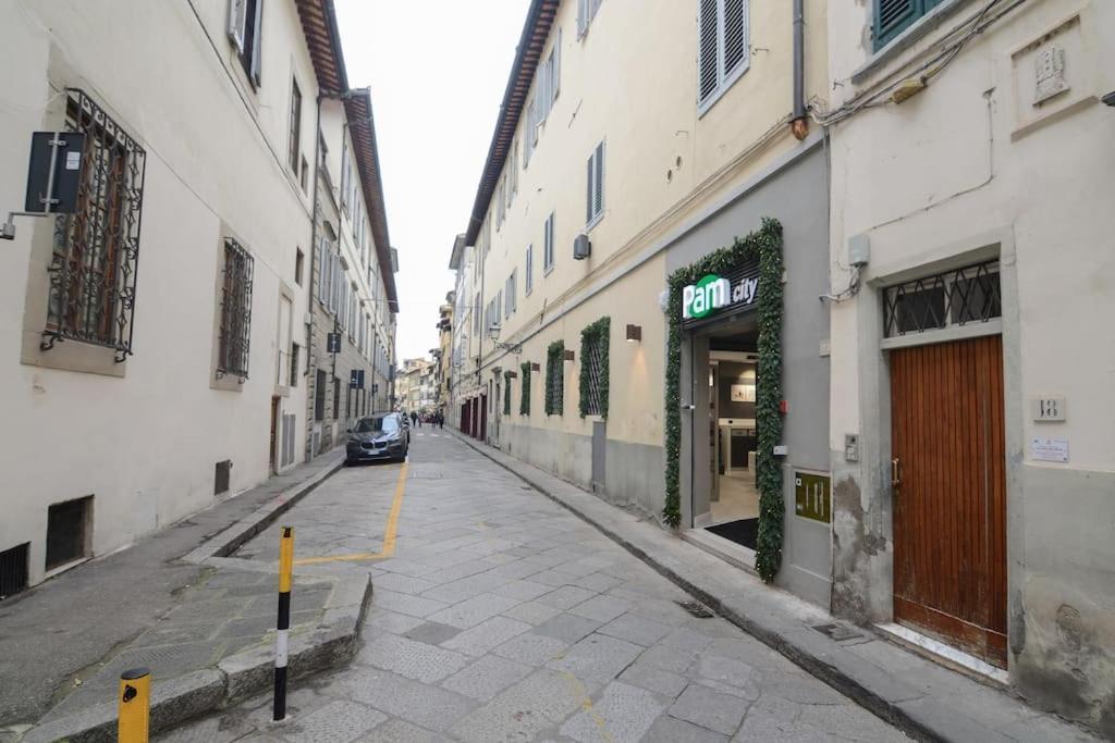 Keys Of Italy - Sgiuseppe 18 - Monolocale Intimo E Conveniente A Santa Croce Apartment Florenţa Exterior foto
